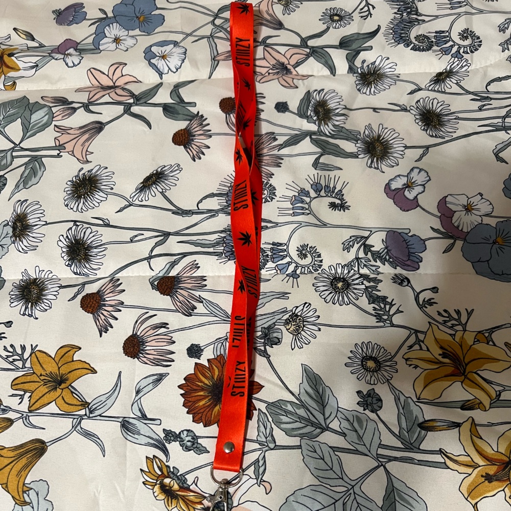 Red stizzy lanyard